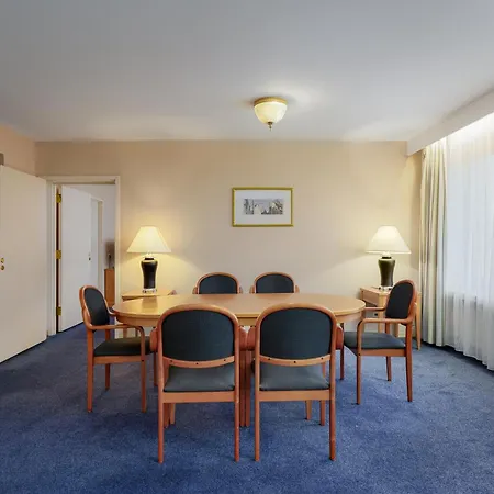 Hotel Radisson Blu & Spa, Daugava 4*