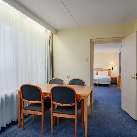 Hotel Radisson Blu & Spa, Daugava 4*