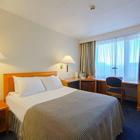 Radisson Blu & Spa, Daugava Hotel 4*