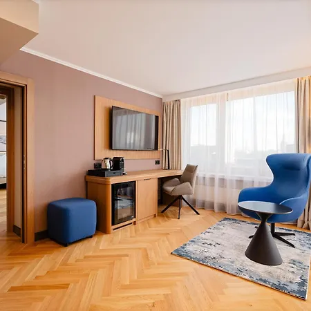 Hotel Radisson Blu & Spa, Daugava 4*