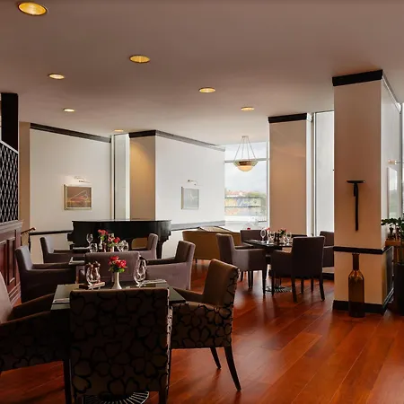 Hotel Radisson Blu & Spa, Daugava 4*